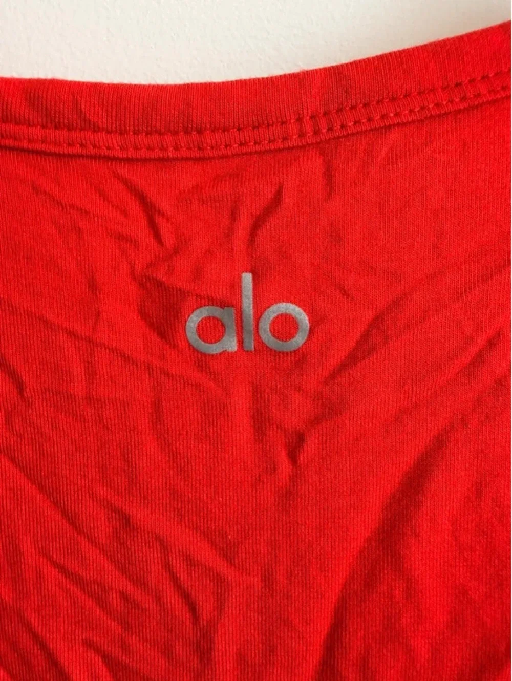 Alo Yoga Size Small Cover Tank